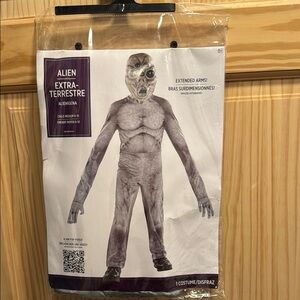 Alien Costume with Extended Arms